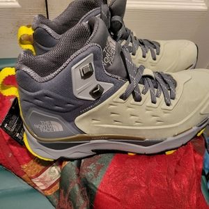 Waterproof Northface hiking boots
